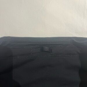 Gently used/worn - Lululemon high rise speed up shorts 2.5 inch inseam in black